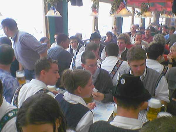 Ausflug auf’d Wiesn 2004, Bild 3