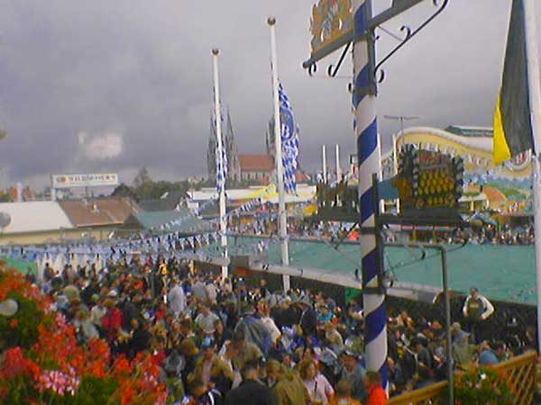 Ausflug auf’d Wiesn 2004, Bild 7