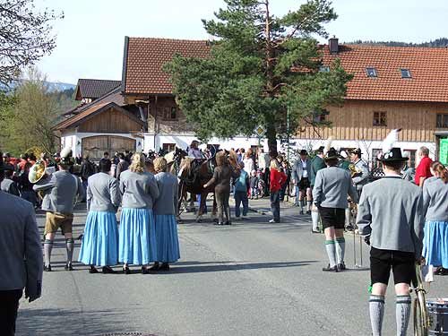 Maibaum aufstellen 2006, Bild 1