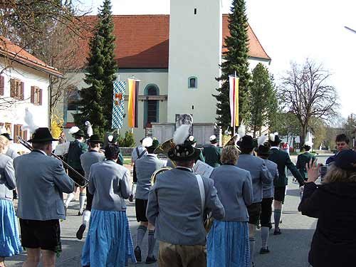 Maibaum aufstellen 2006, Bild 5