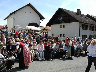 Maibaum aufstellen 2006, Bild 37