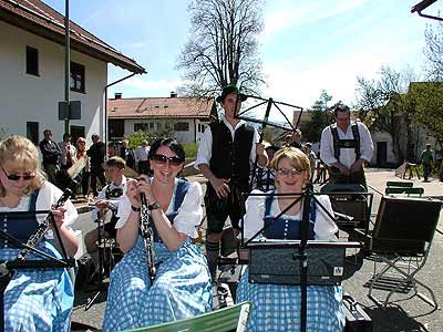 Maibaum aufstellen 2006, Bild 53