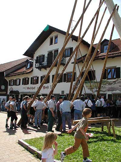 Maibaum aufstellen 2006, Bild 70