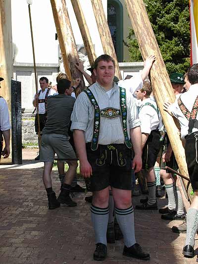 Maibaum aufstellen 2006, Bild 78