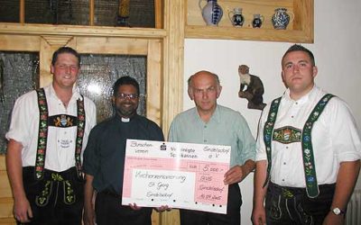 2005: Spendenübergabe & Nachfest